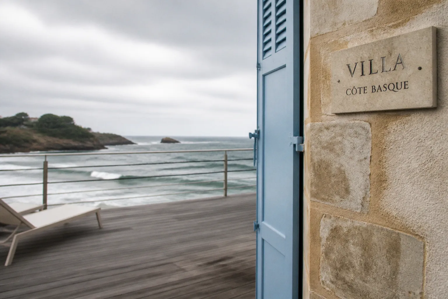 Côte basque : comment choisir une villa de luxe face aux nouvelles contraintes climatiques