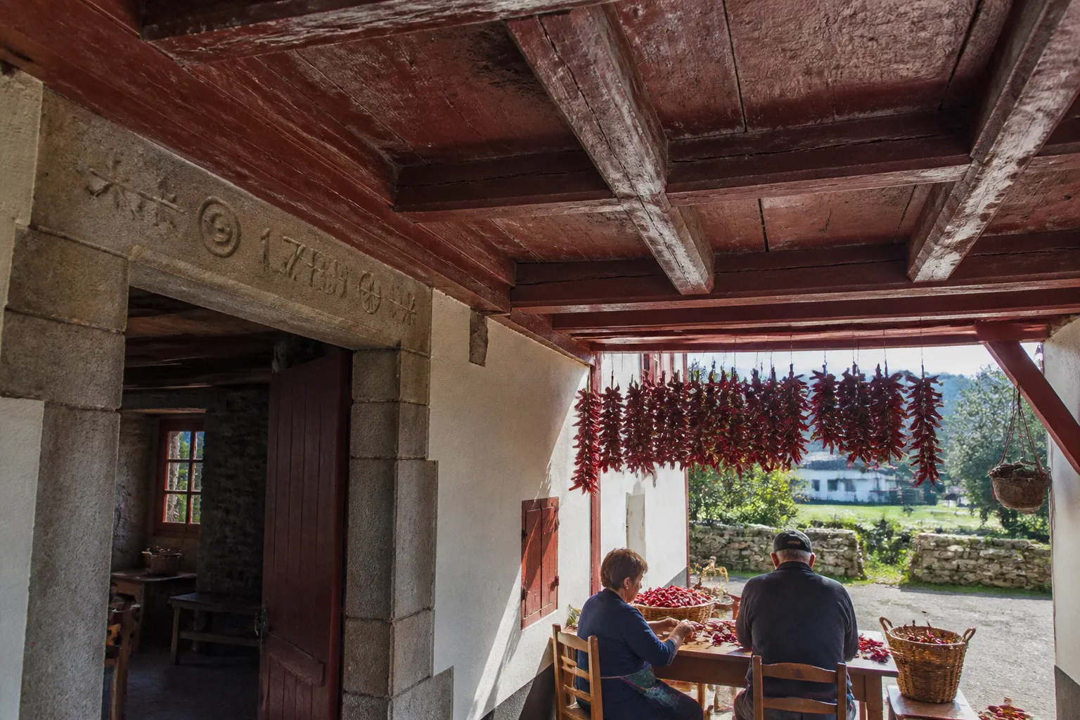 Le lorio basque : rôle de ce porche traditionnel
